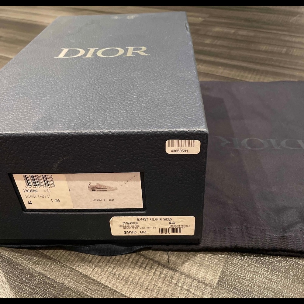 Dior Oblique Newsprint Sneakers - Picture 6 of 6